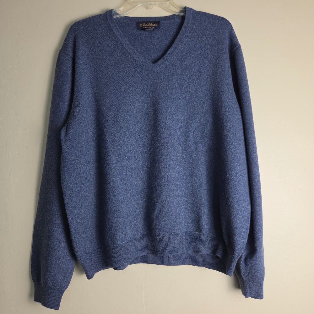 Brooks Brothers Mens Large Blue 100% Marino Wool V-Neck Sweater Heathered Knit
